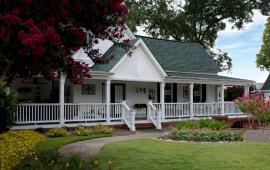 Dallas Home with a large front porch